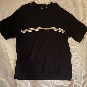 Black Gap V- neck with a stripe